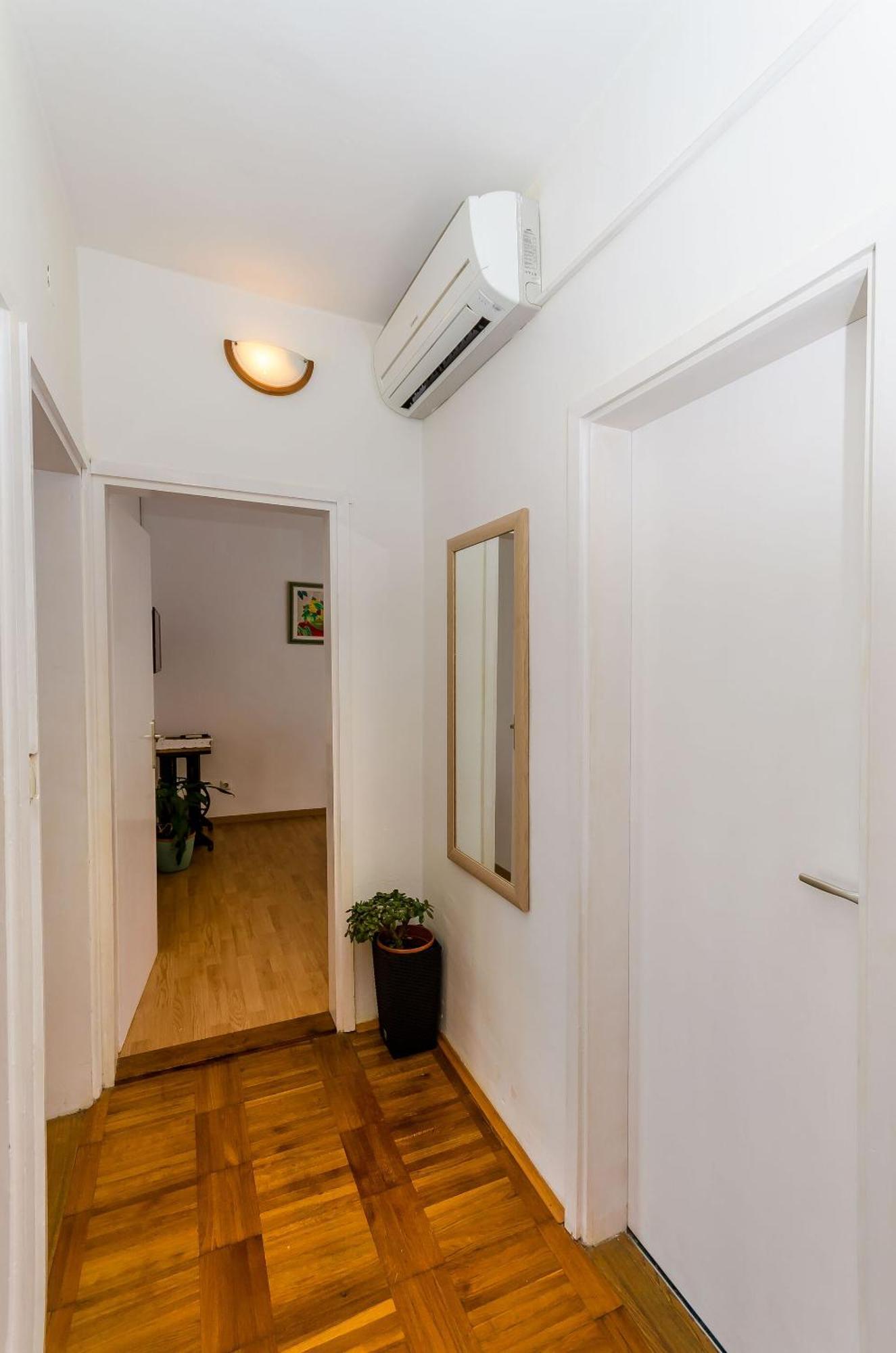 Apartments Jakov Jelsa  Exteriér fotografie