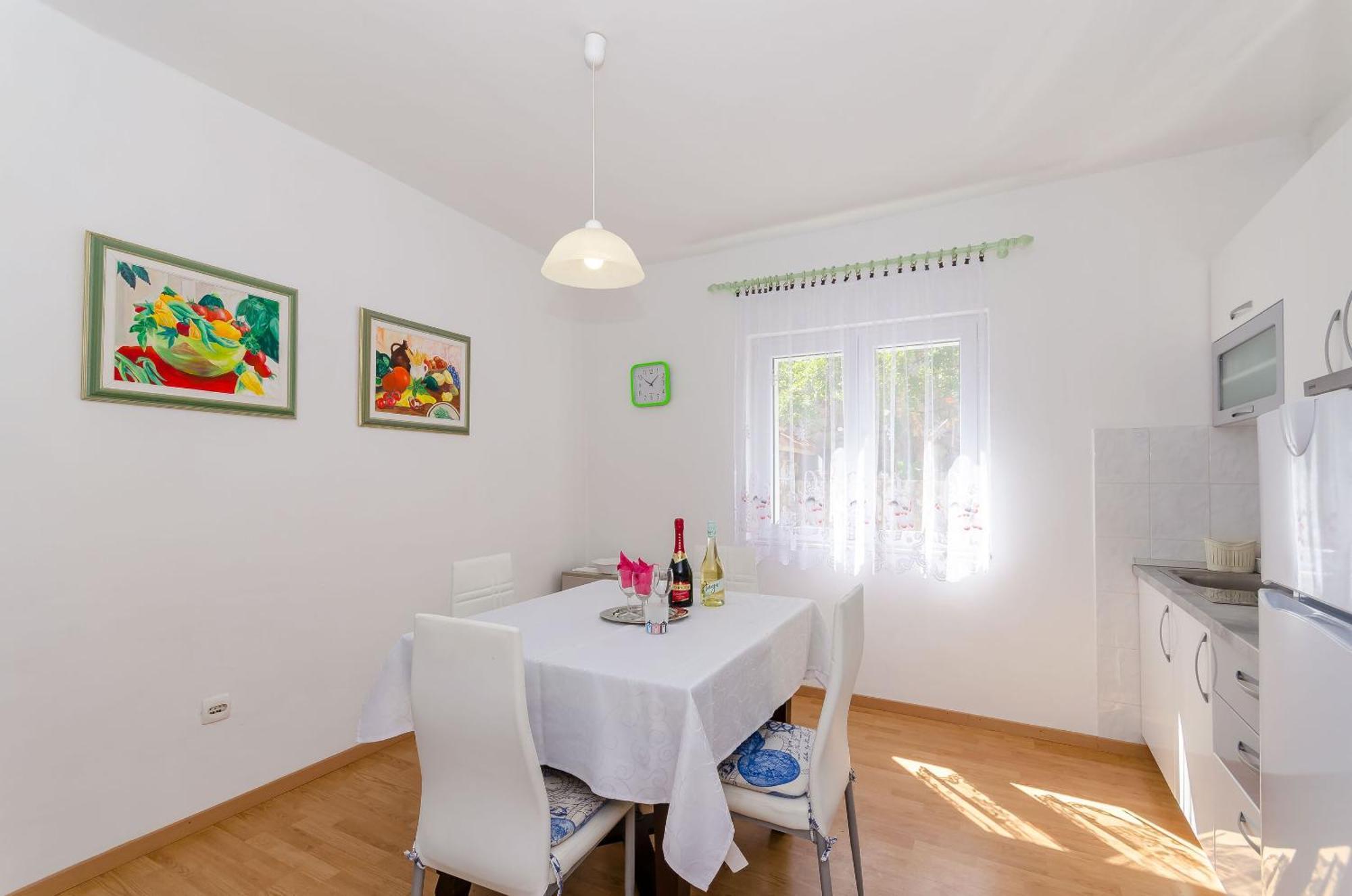 Apartments Jakov Jelsa  Exteriér fotografie