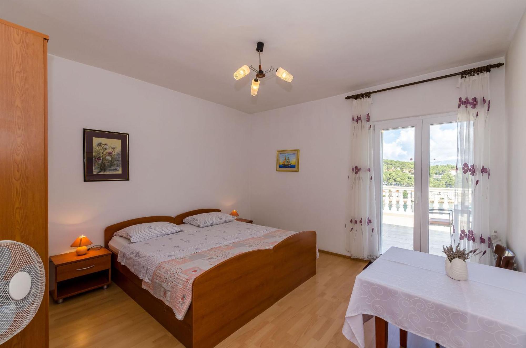 Apartments Jakov Jelsa  Exteriér fotografie